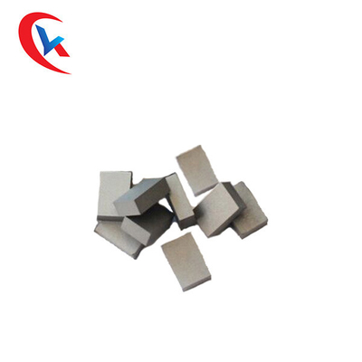 Bộ phận mài mòn cacbua vonfram vuông Hình khối Cusotmized để phay