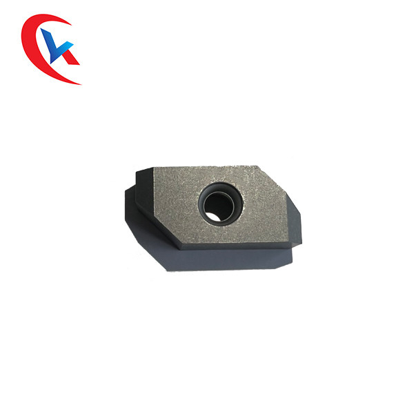 Công cụ cắt cacbua vonfram CNC trống bằng thép Chèn màu đen